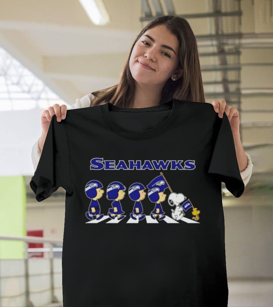 Seattle Seahawks Peanuts Characters Walking Football Fan T-Shirt