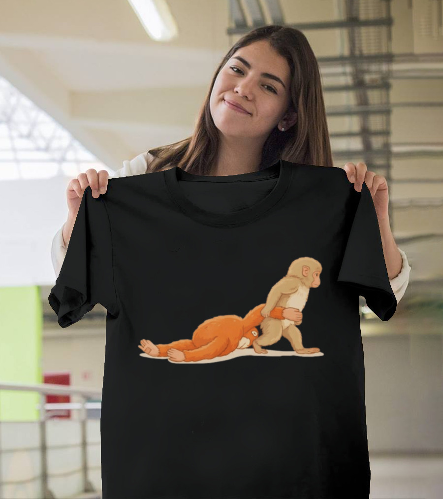 Baby Monkey Punch Hilarious Cartoon Primate Scene T-Shirt