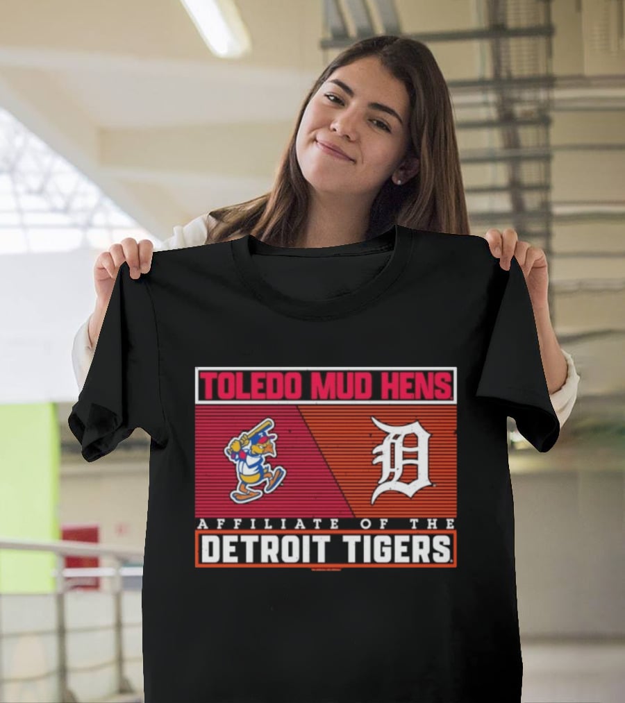 Toledo Mud Hens Detroit Tigers Affiliate Baseball Team Logo Retro Cartoon Bird T-Shirt