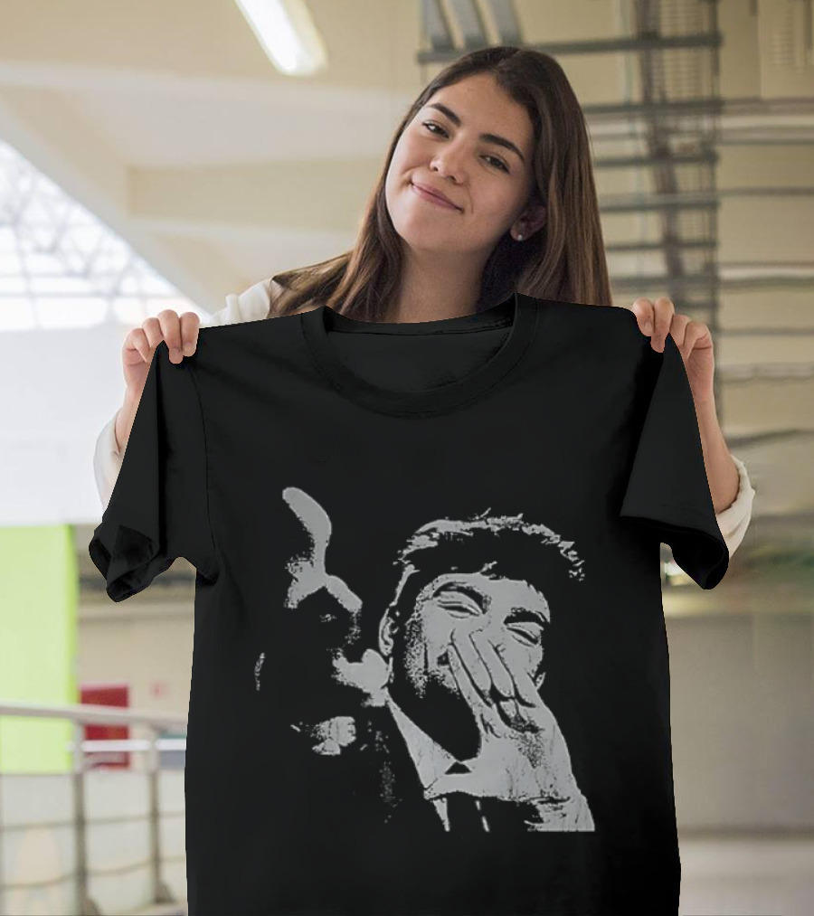 Trending Fuentes Wanghaf Grayscale Expression T-Shirt