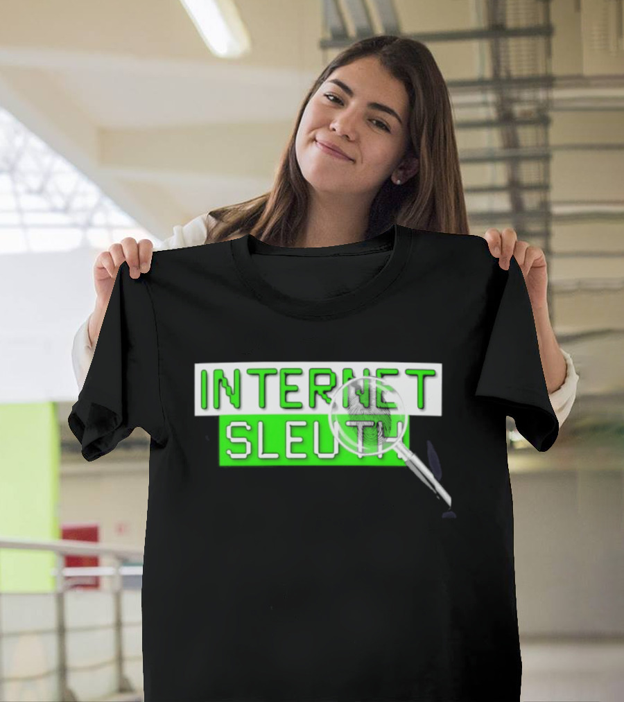 Internet Sleuth Magnifying Glass Green T-Shirt