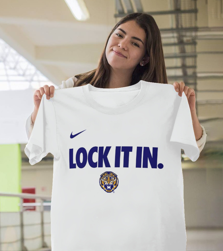 Nike Lock It In LSU Tigers 2026 WCC Tiger Head T-Shirt