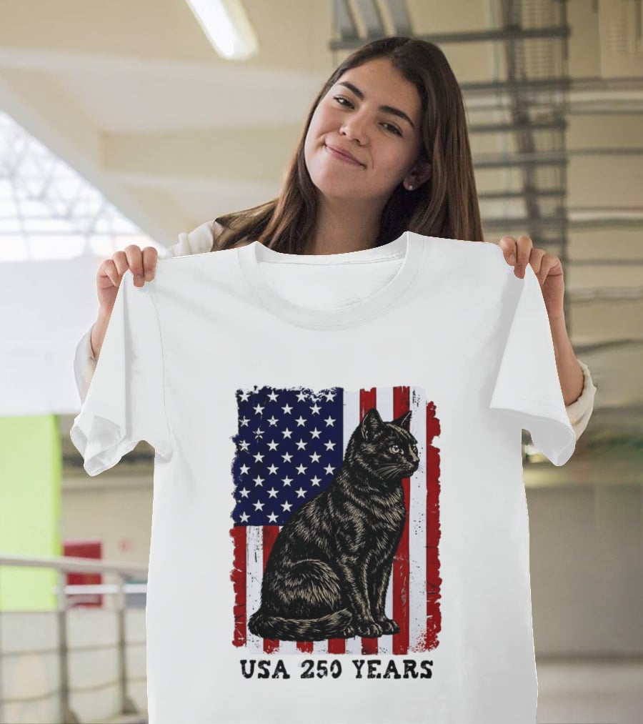 USA 250 Years Liberty Cat American Flag T-Shirt