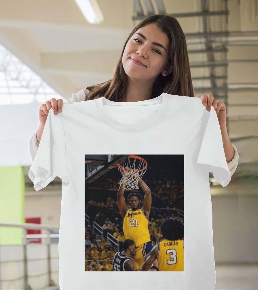 Morez Johnson Jr. Dunk Michigan Vs Carr Cadeau Basketball Moment T-Shirt