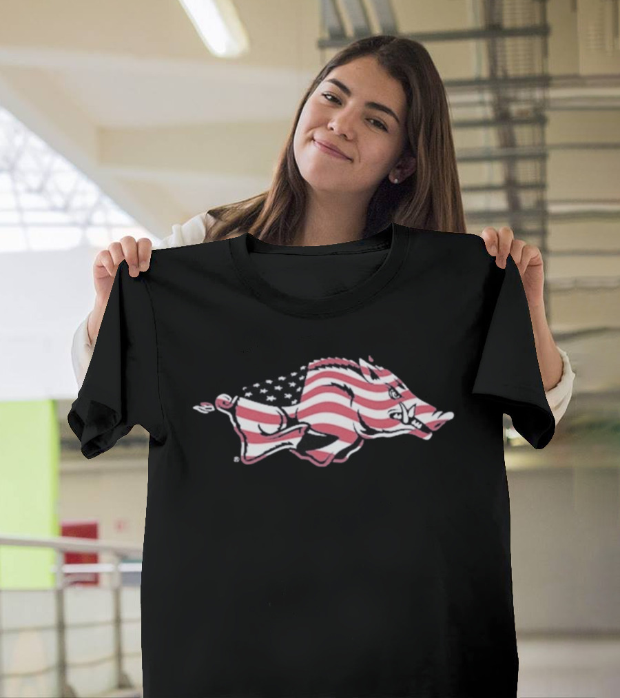 Arkansas Razorbacks USA Flag Hog T-Shirt