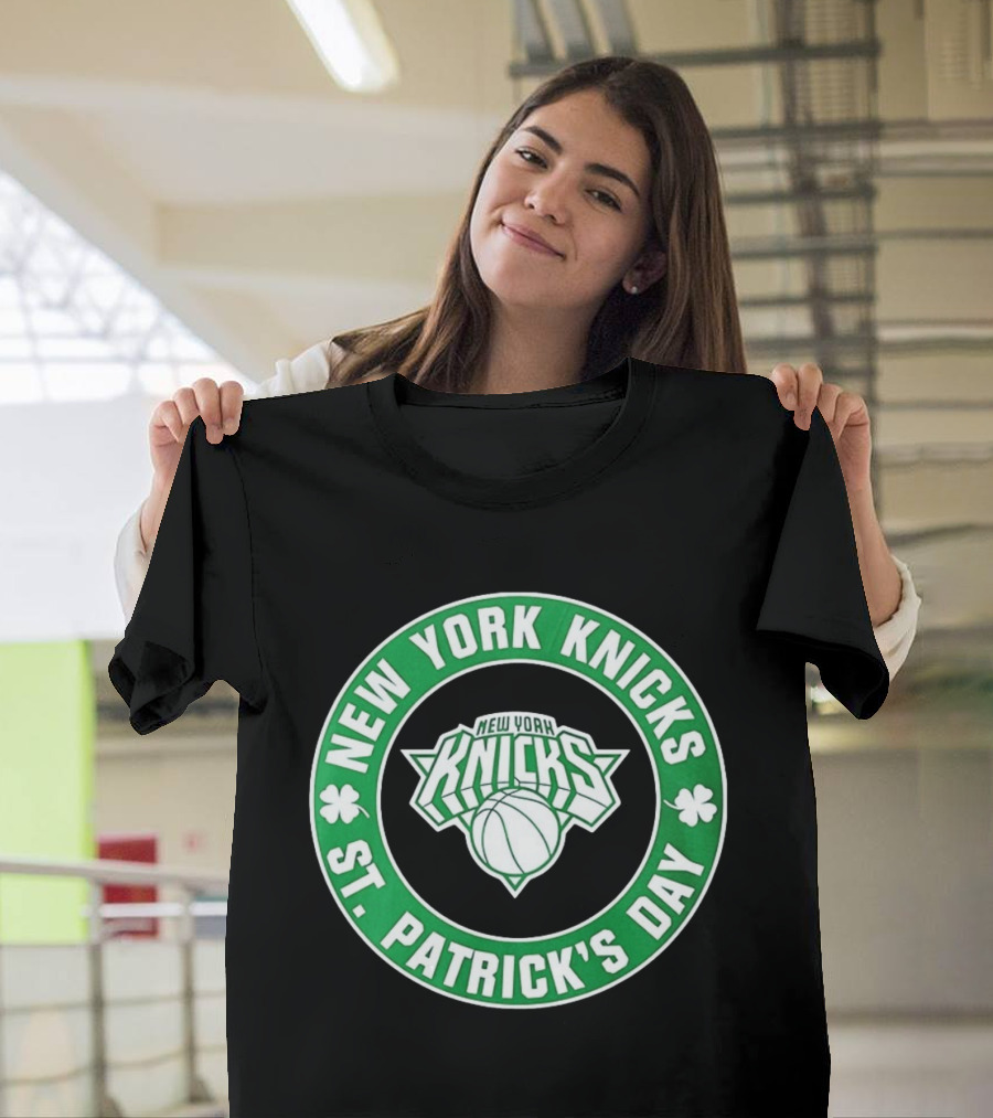 Shamrock Green New York Knicks St Patrick's Day Basketball Celebration T-Shirt