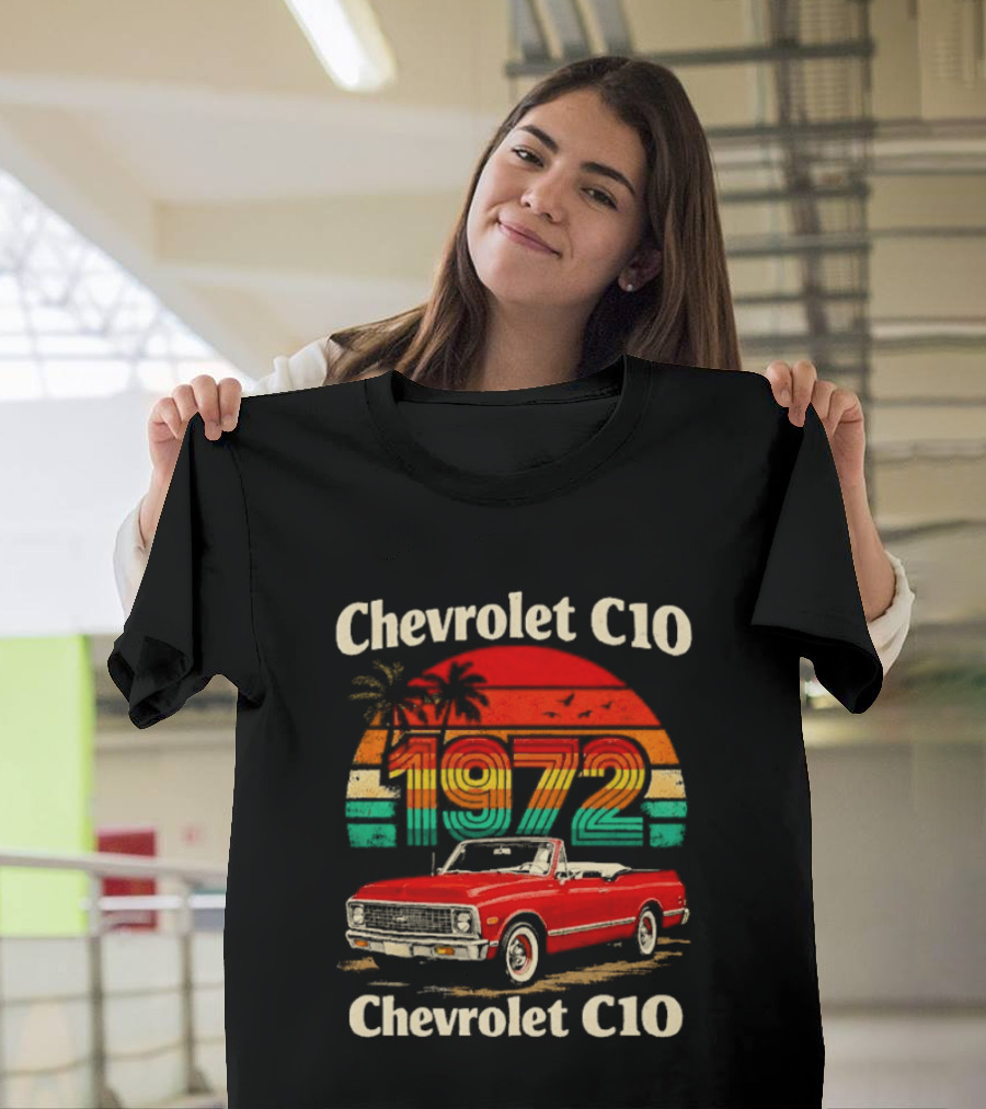 Chevrolet C10 1972 Vintage Sunset Red Pickup T-Shirt