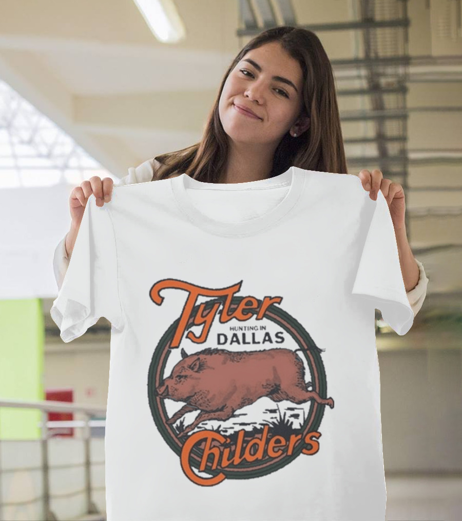 Tyler Childers Hunting Dallas April 23 2026 Tour T-Shirt