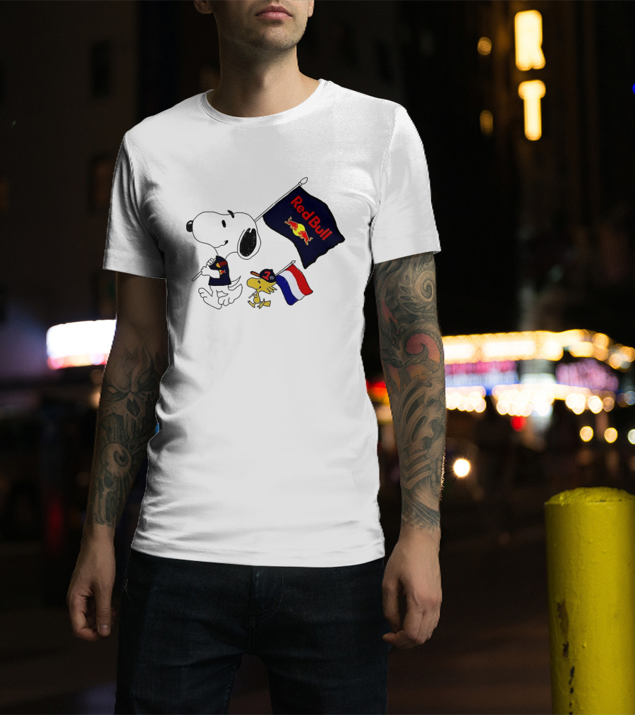 Snoopy Woodstock Red Bull Racing F1 Flag Peanuts Character Collaboration T-Shirt