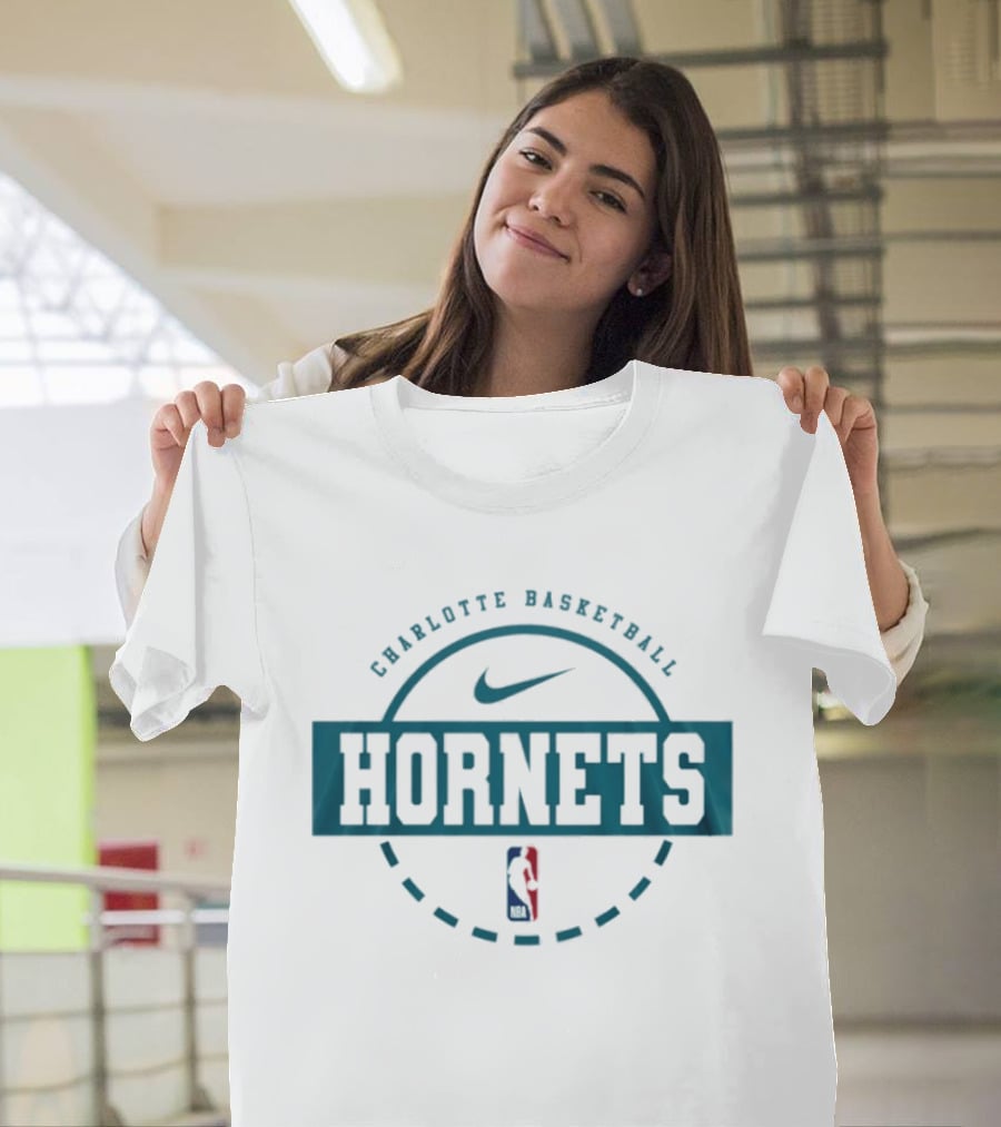 Charlotte Basketball Hornets NBA Nike T-Shirt
