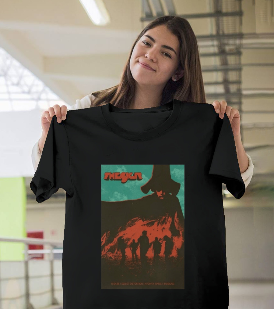 THESIGIT Sweet Distortion 10.04.26 Nyonya Manis Bandung T-Shirt