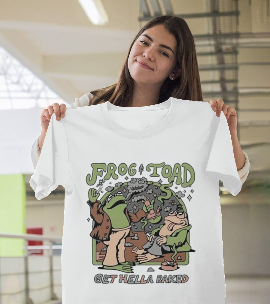 Frog and Toad Get Hella Baked Smoke and Relax Scene T-Shirt