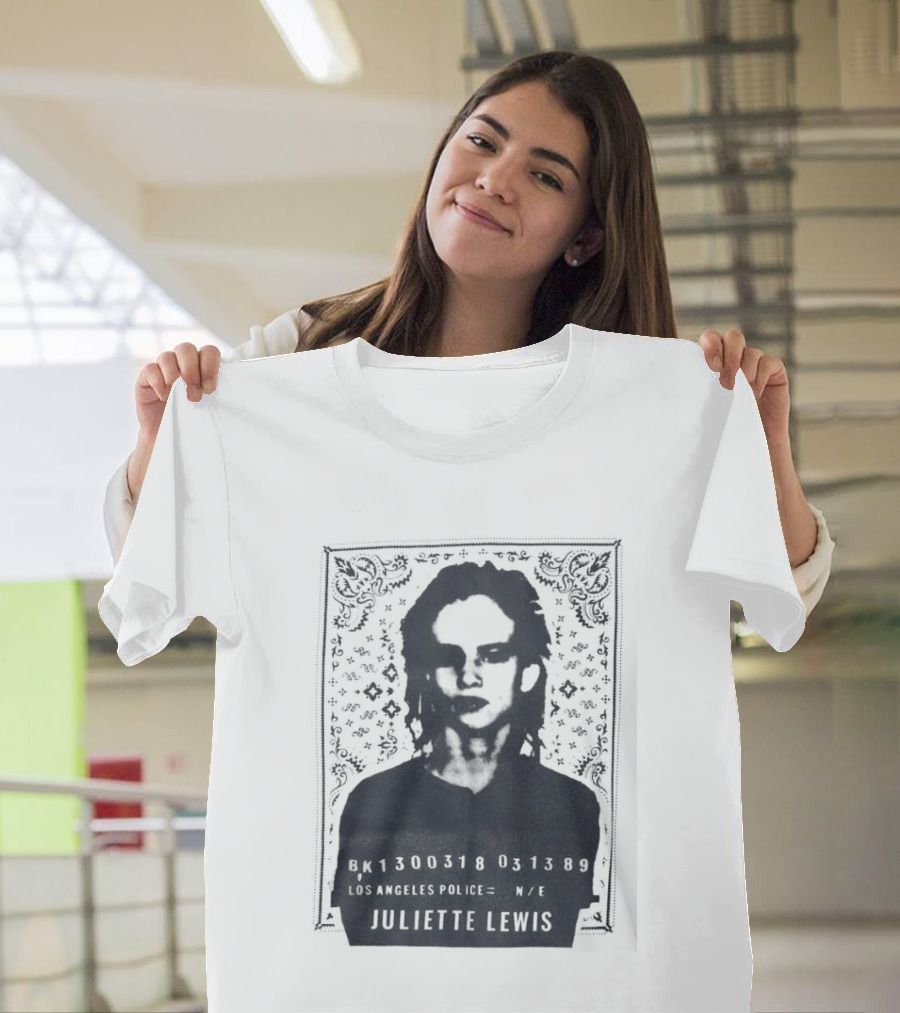 Juliette Lewis Los Angeles Police Shot 300318 USA 1989 T-Shirt