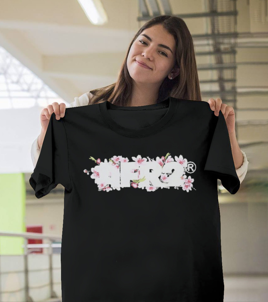 FR2 Embroidery Sakura Cherry Blossoms T-Shirt