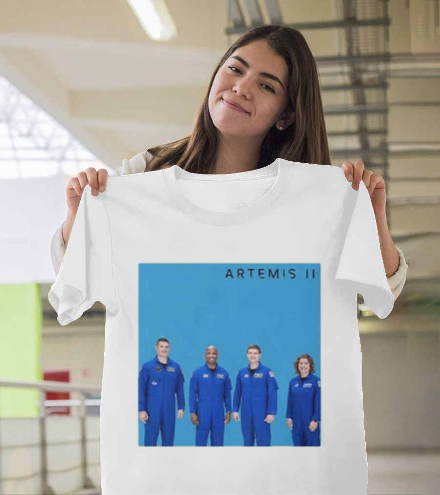 NASA Artemis II Crew Astronauts In Blue Flight Suits Mission Patch T-Shirt