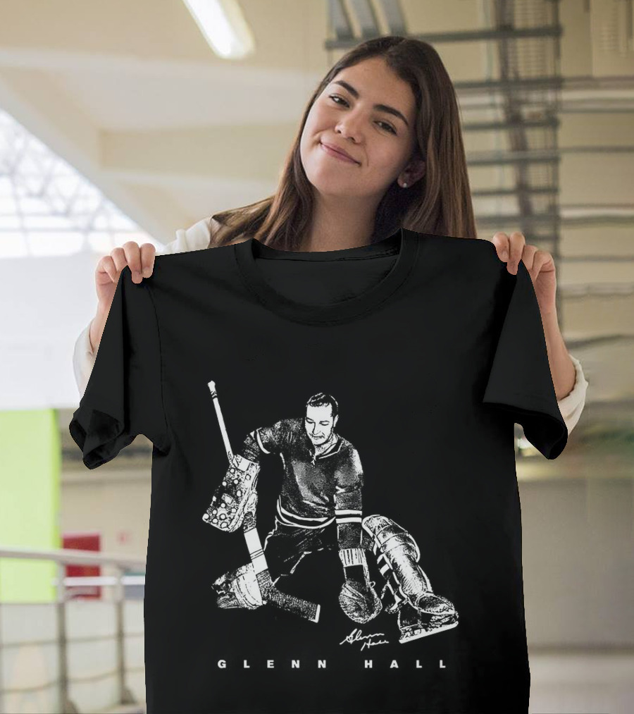 Glenn Hall Chicago Blackhawks Hockey Bitmap Vintage Style Goalie Iconic Pose T-Shirt