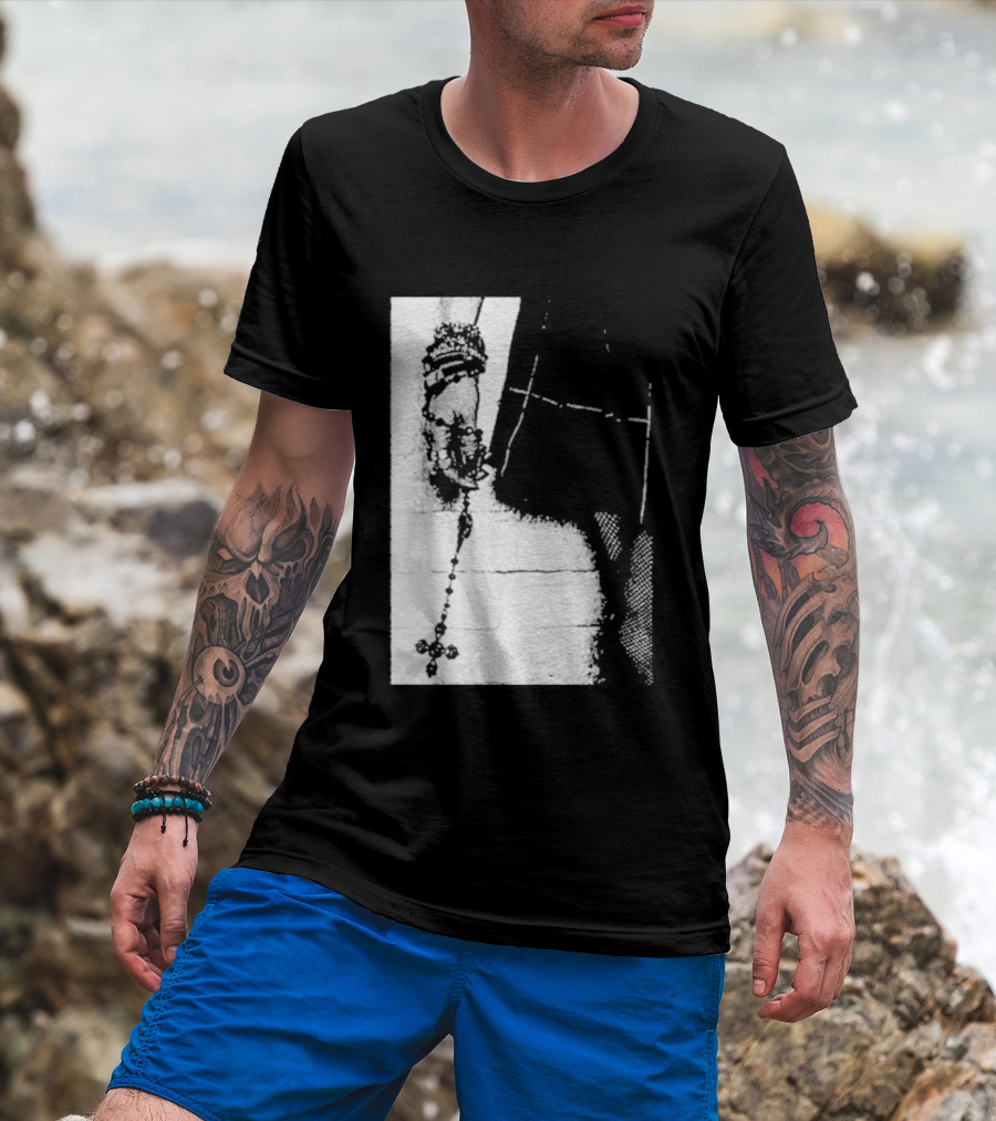 The Pretty Reckless Rosary Baphomet XScreaming T-Shirt