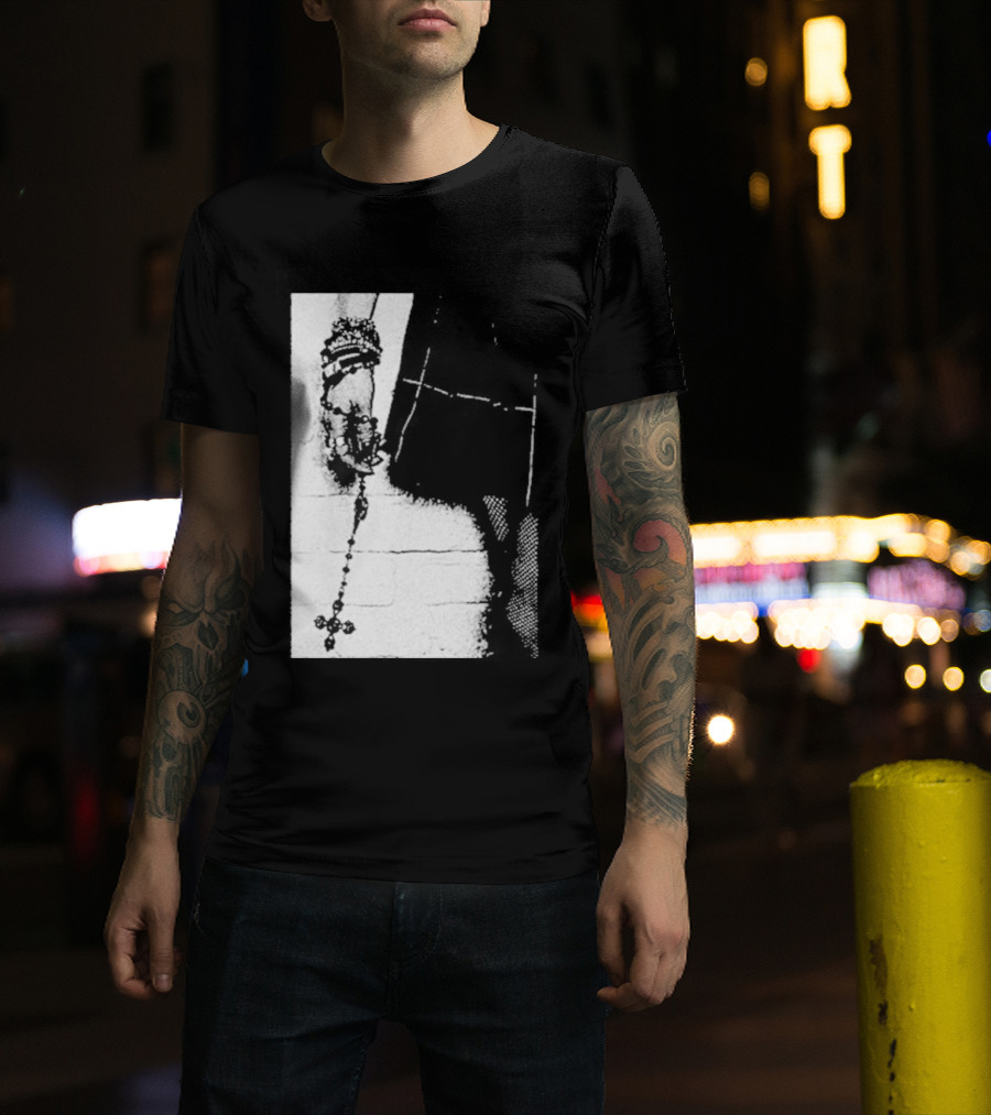 The Pretty Reckless Rosary Baphomet XScreaming T-Shirt