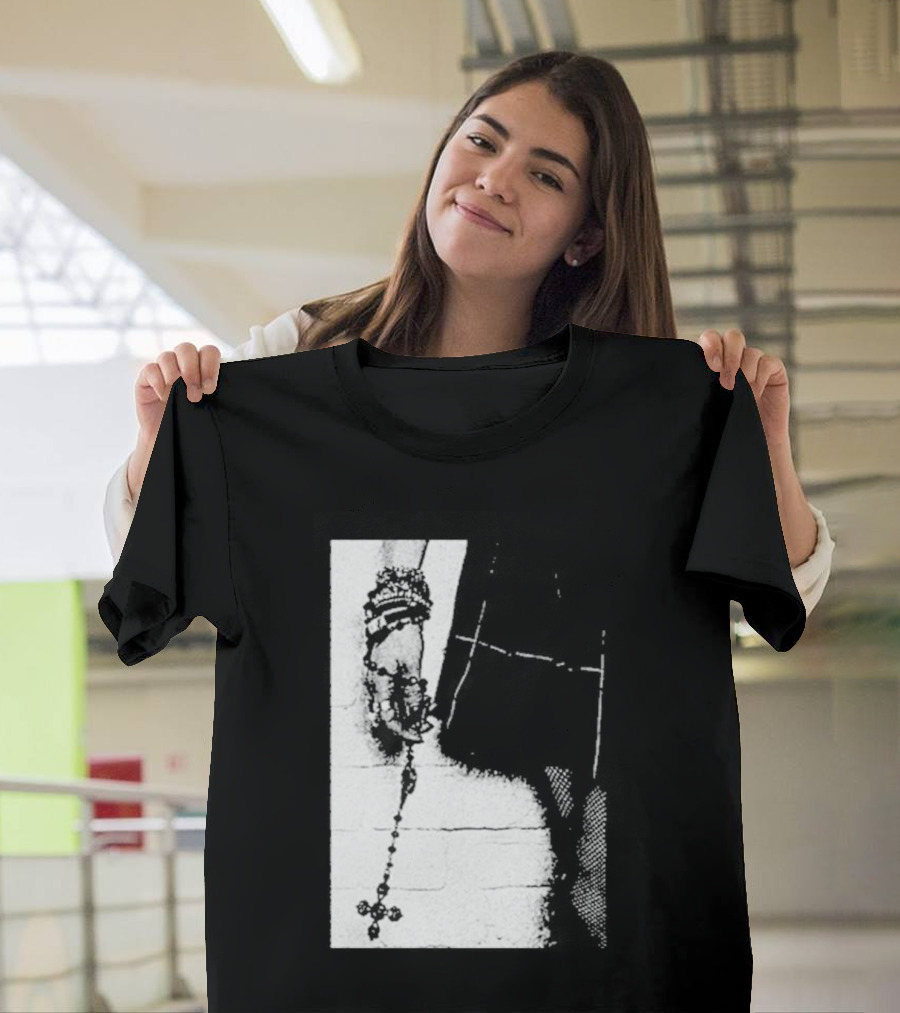 The Pretty Reckless Rosary Baphomet XScreaming T-Shirt