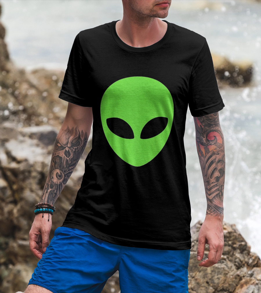 Balenciaga 2020 Alien Green Face Black Eyes T-Shirt