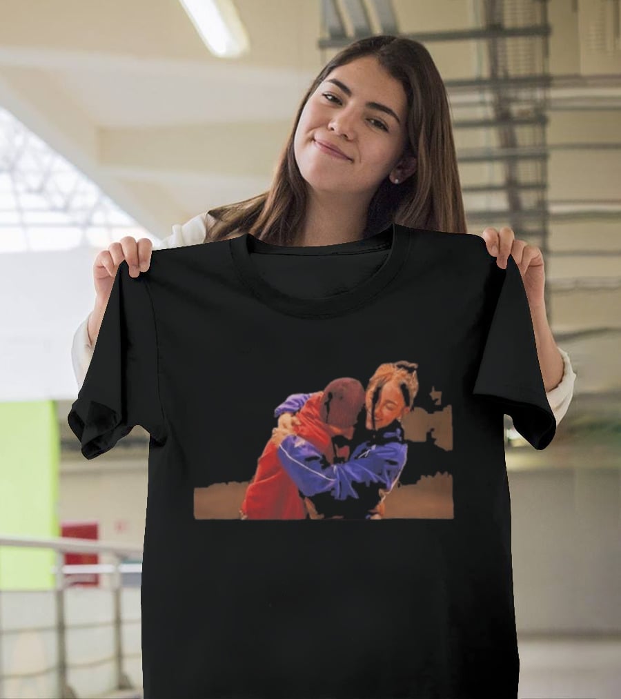 Billie Eilish Justin Bieber Hugging Embrace Fan Favorite Moment T-Shirt