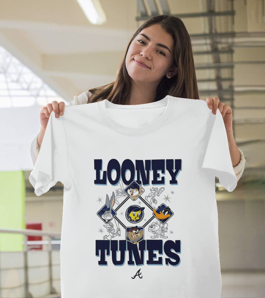 Looney Tunes Atlanta Braves Baseball Diamond Cartoon Characters T-Shirt