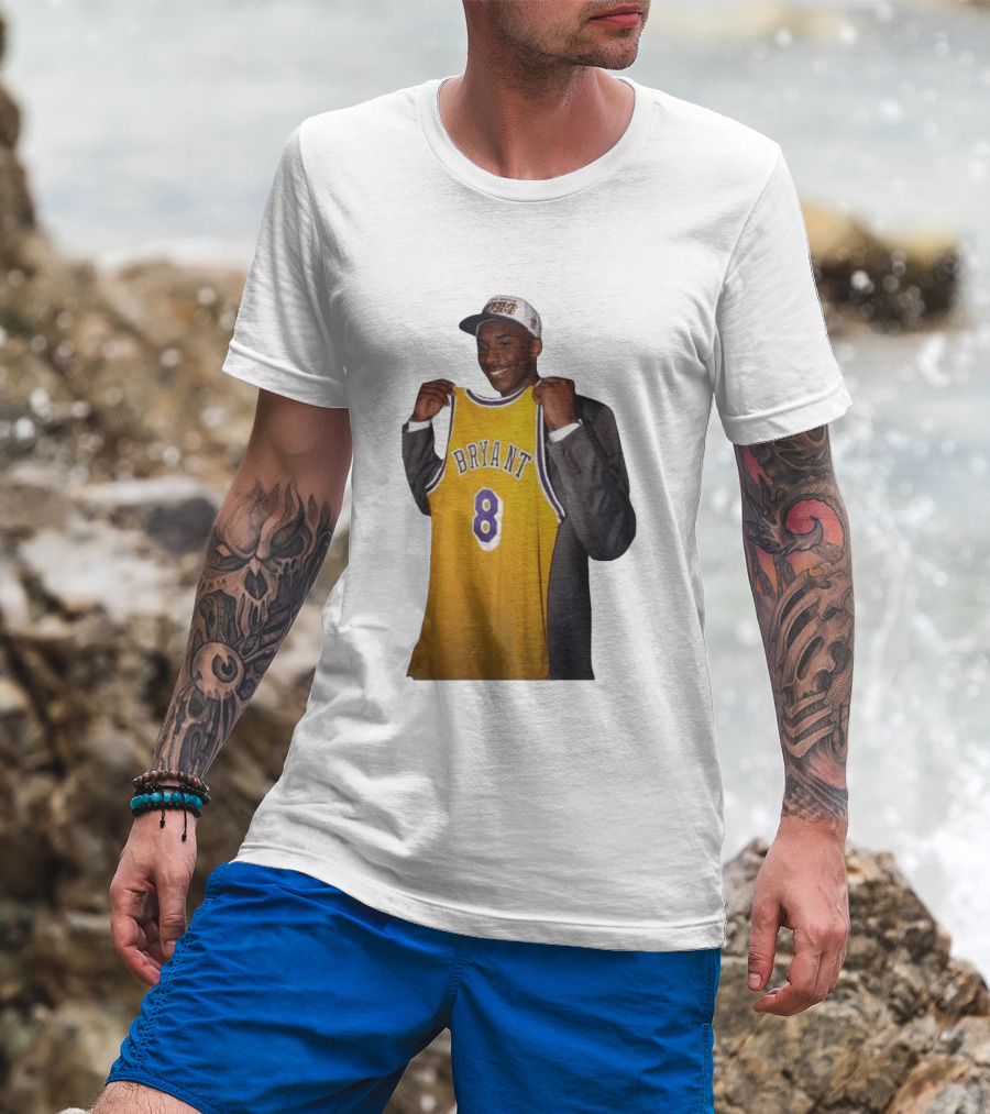 Bryant 8 Lakers Jersey Iconic Kobe Image T-Shirt