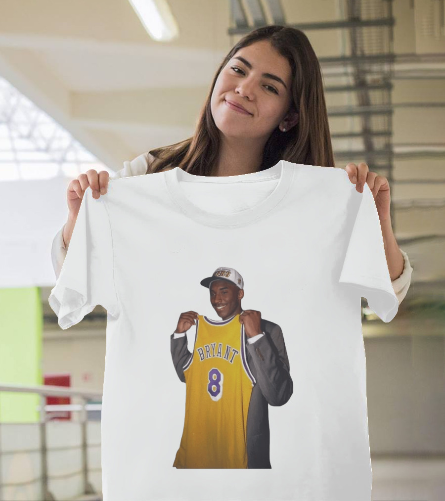 Bryant 8 Lakers Jersey Iconic Kobe Image T-Shirt
