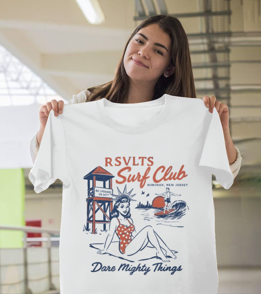 RSVLTS Surf Club Hoboken New Jersey Dare Mighty Things Statue Of Liberty Surfing Vintage Beach Scene T-Shirt