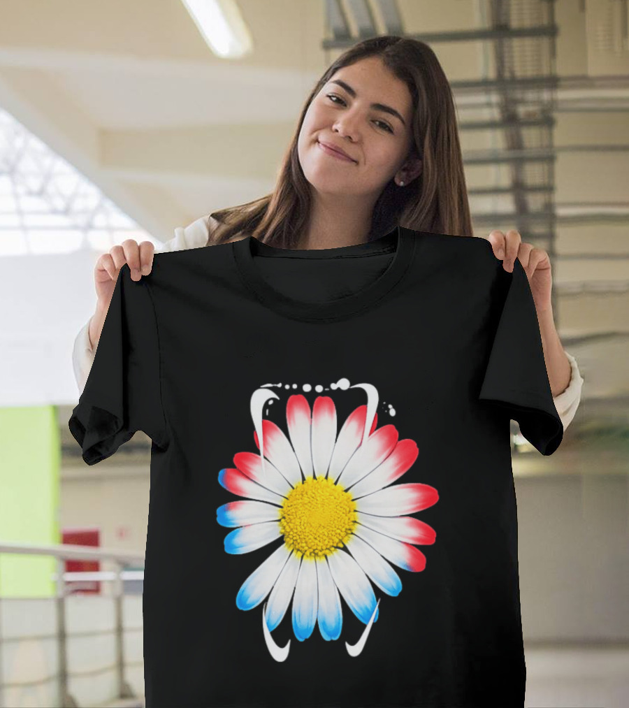 G Dragon Daisy Red Blue Petals T-Shirt
