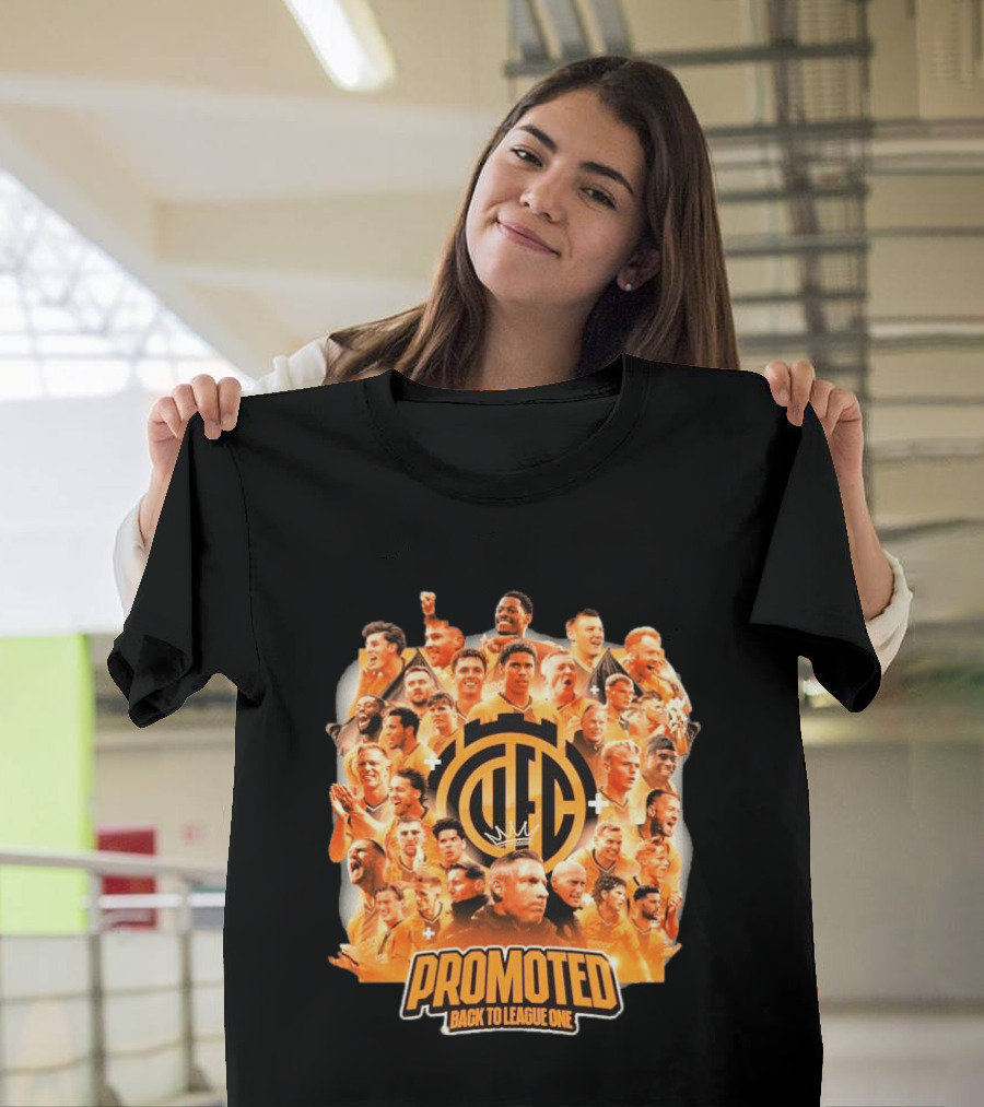 Cambridge United FC Promoted Back To League One 2026 Team Celebration Montage T-Shirt