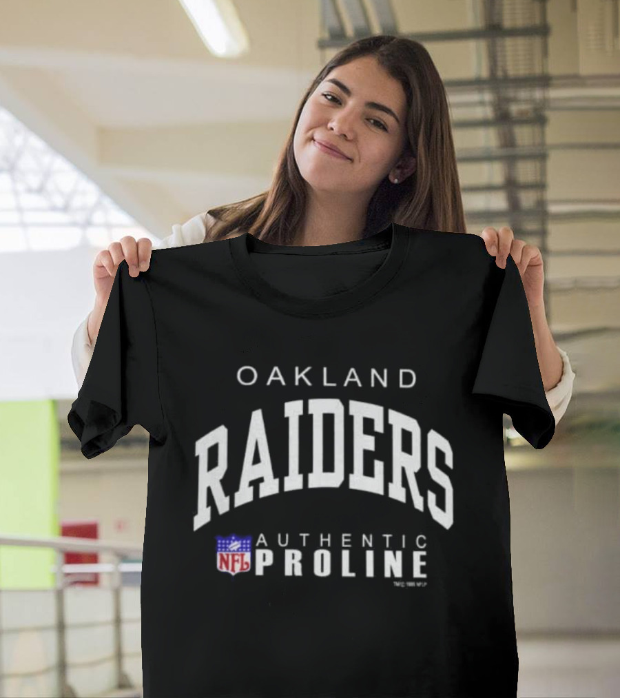 Oakland Raiders Authentic Pro Line NFL 1995 T-Shirt