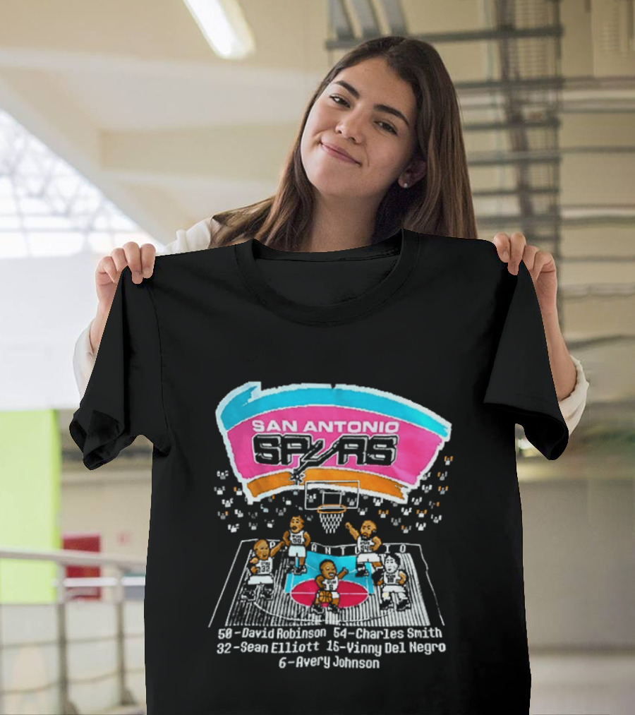 San Antonio Spurs 8 Bit Caricature David Robinson Charles Smith Sean Elliott Vinny Del Negro Avery Johnson NBA T-Shirt