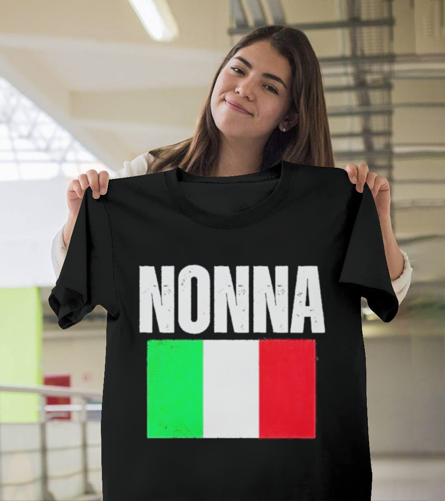 Italian Nonna Flag Pride With Italy T-Shirt