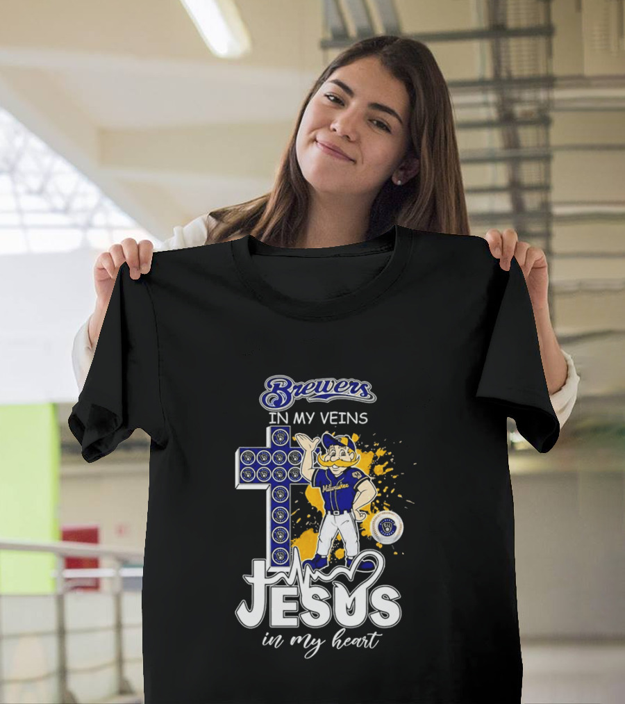 Brewers In My Veins Jesus In My Heart With Cross And Brewman T-Shirt