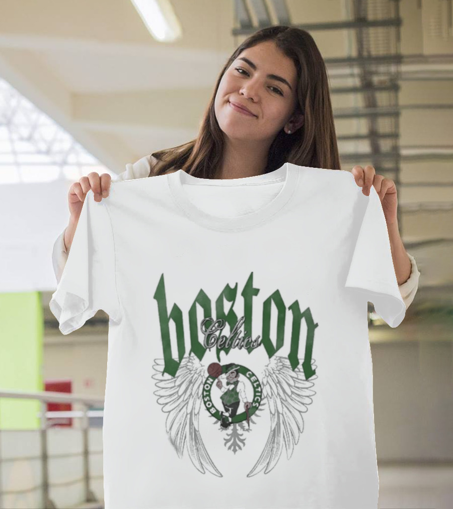 Boston Celtics Basketball Old English Winged Shamrock T-Shirt