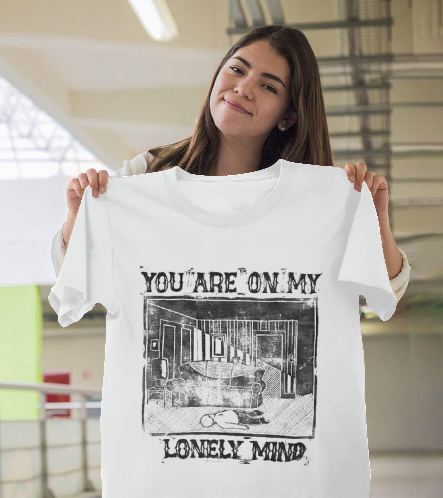 You Are On My Lonely Mind Vintage Country House Scene T-Shirt