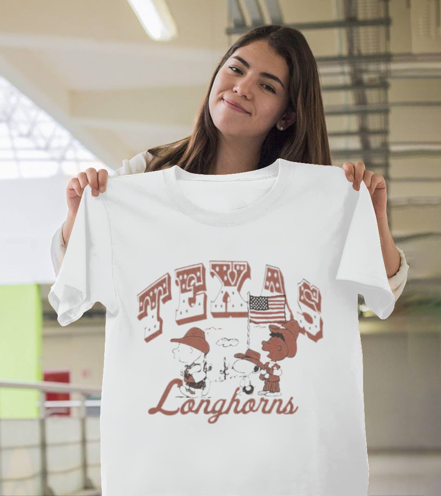 Peanuts Texas Longhorns Charlie Brown Snoopy Baseball Tex Mex T-Shirt