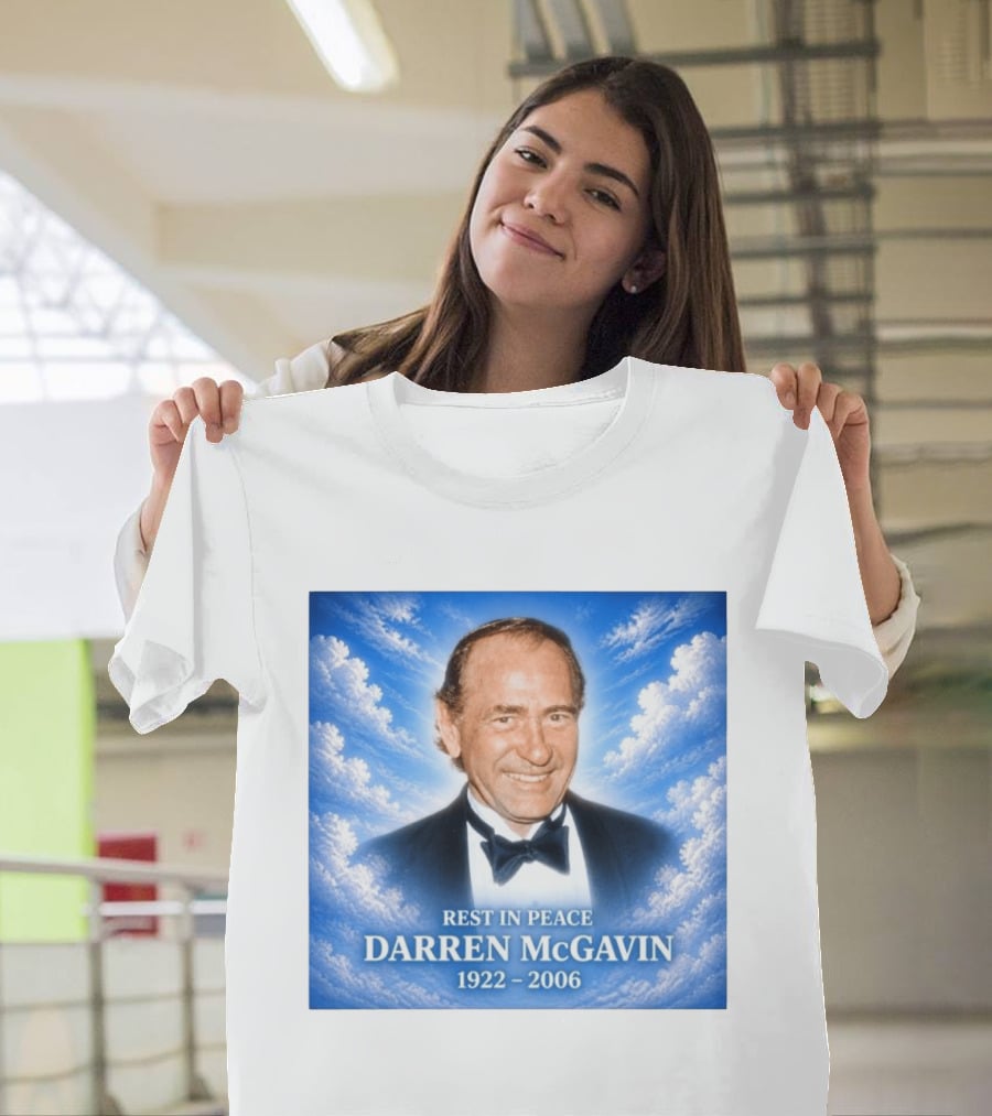 Rest In Peace Darren McGavin 1922 2006 Cloud T-Shirt
