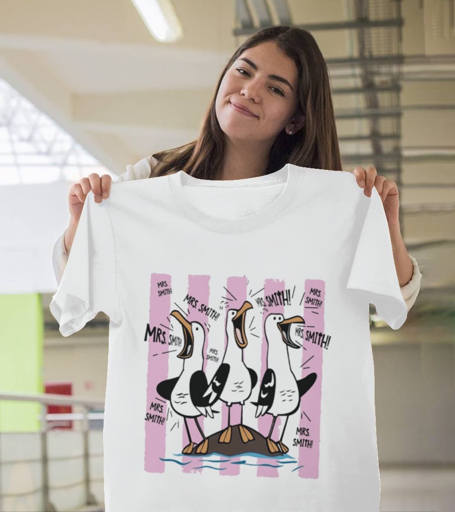 Mrs. Smith Appreciation Custom Seagulls Teacher Recognition T-Shirt