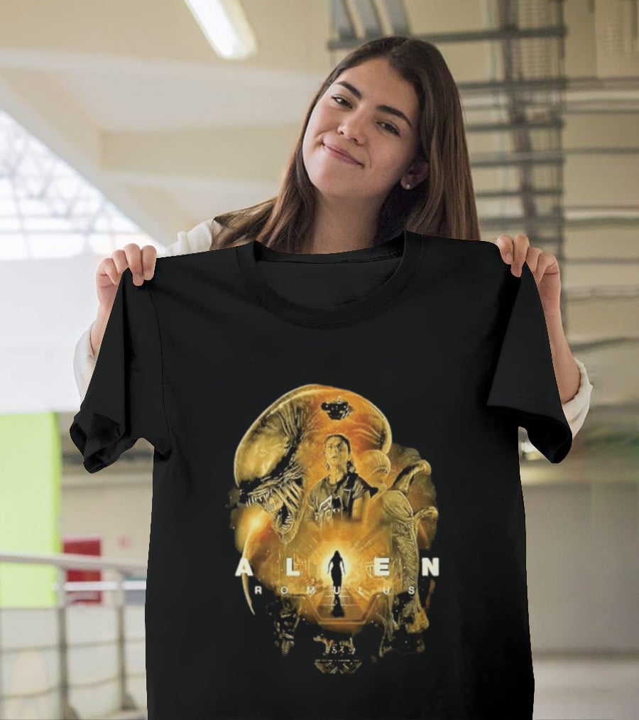 Alien Romulus Xenomorph Collage With Character And Spaceship T-Shirt