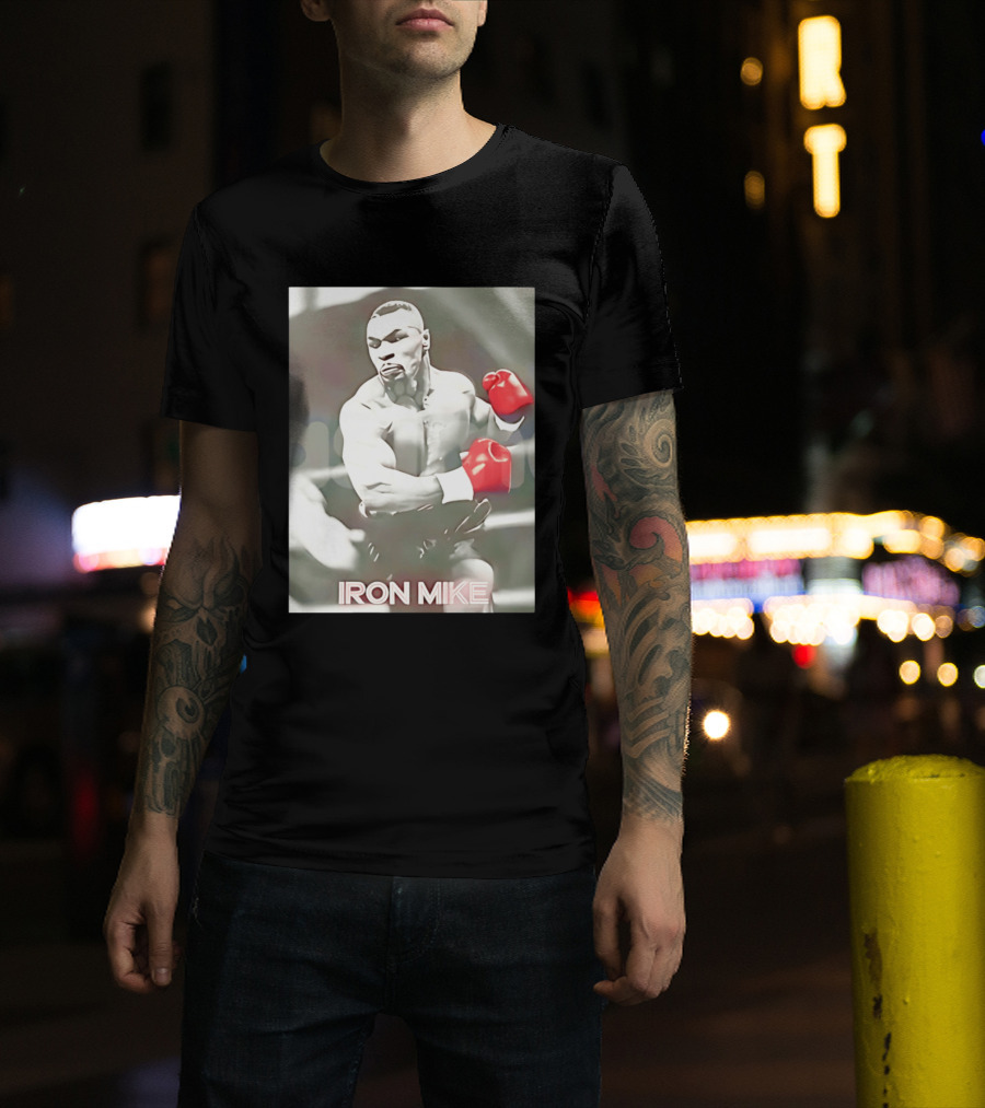 Boxing Legend Iron Mike Tyson Vintage Style Red Gloves T-Shirt