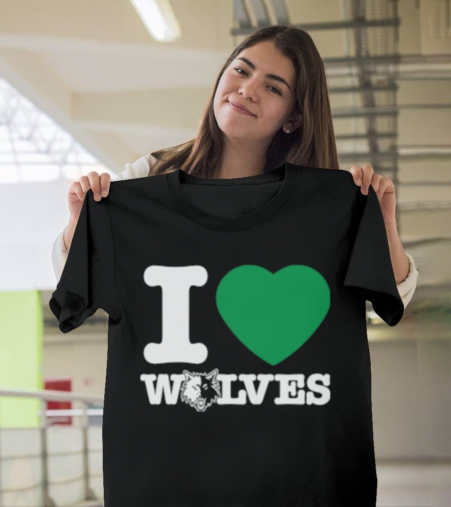 Minnesota Timberwolves I Love Wolves T-Shirt