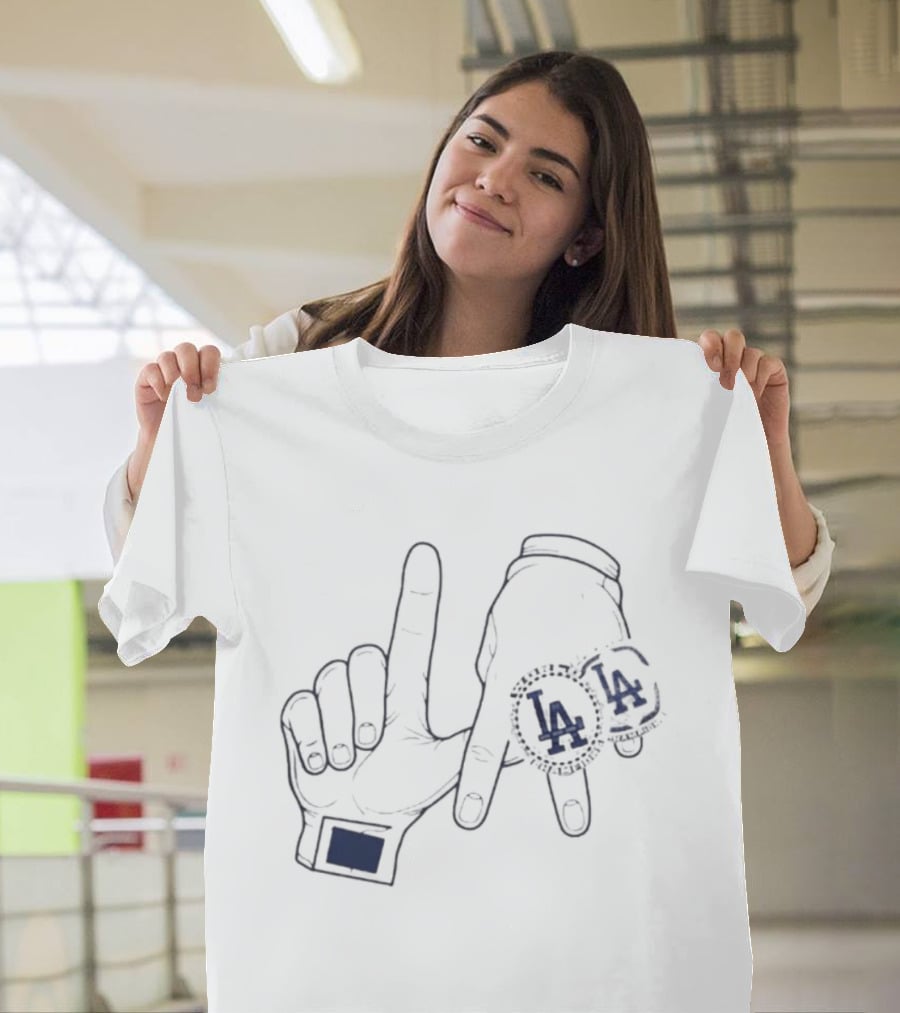 Dodgers Fans Knock Em Out Beat The Champs LA Rings T-Shirt