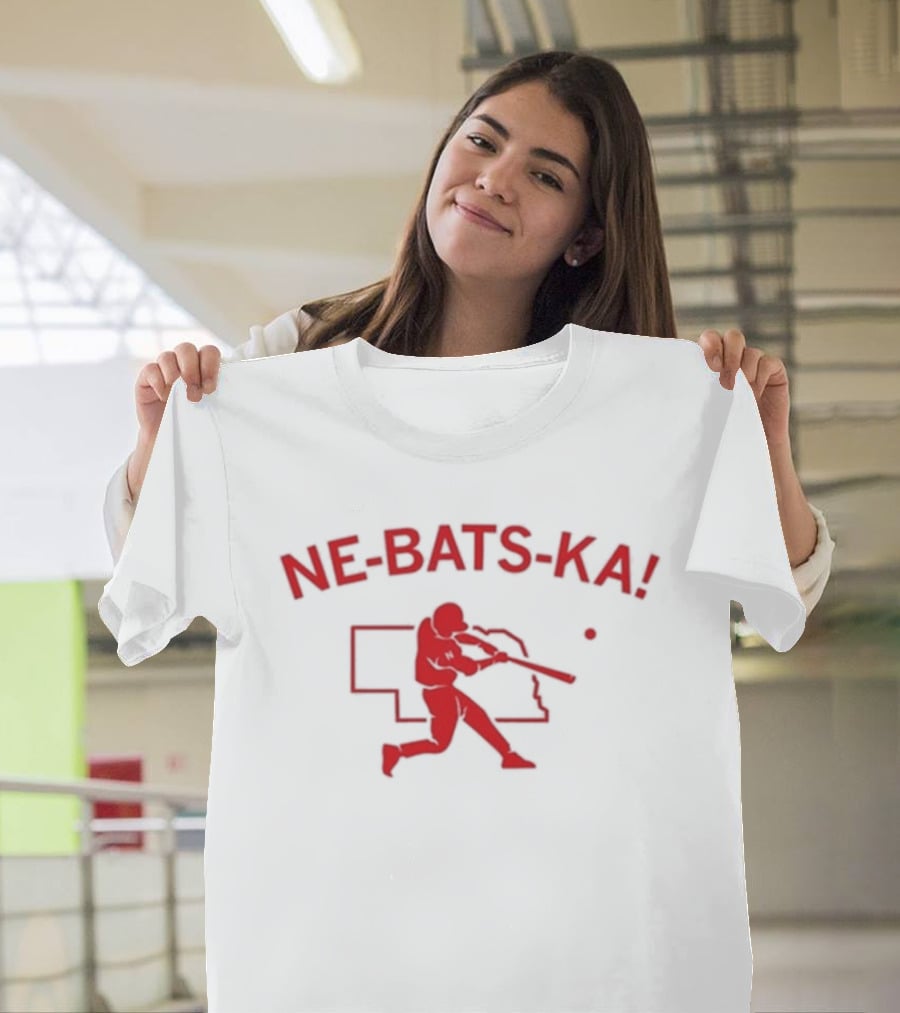 Ne Bats Ka Baseball Player Nebraska Outline Red T-Shirt