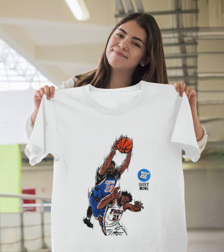 Knicks Vs 76ers Game 4 Iconic Moment Joel Embiid Mitchell Robinson NBA Matchup T-Shirt