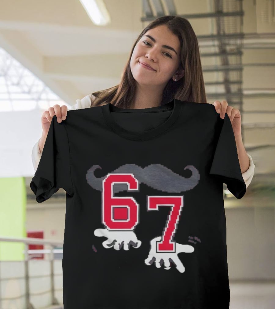 Cincinnati Reds 67 Beard Meme Moustache Hands T-Shirt