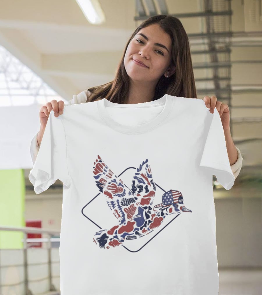 Camo Flying Mallard Duck USA American Flag Independence Day T-Shirt