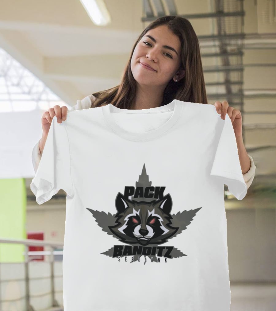 Pack Banditz Seed Bank Raccoon Weed Leaf T-Shirt