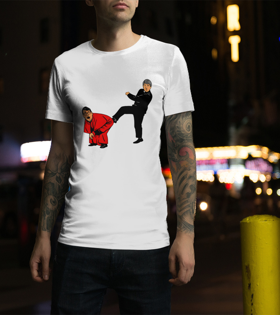 Kicking Random Man Up The Arse Funny Comic Scene T-Shirt